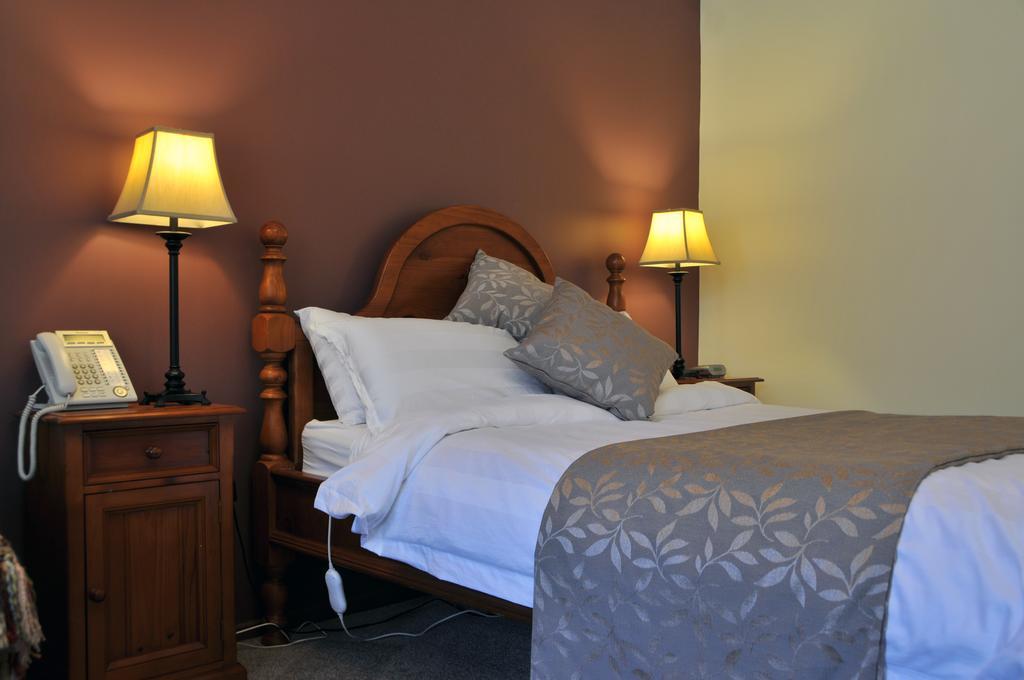 Black Spur Inn Narbethong Room photo